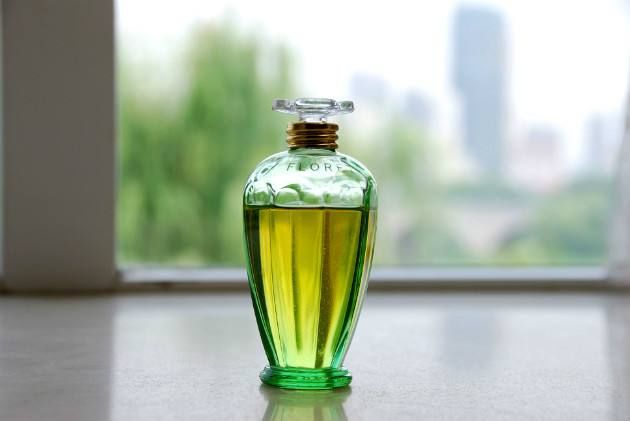 什么是水溶性精油、油溶性精油？香薰機(jī)用什么精油