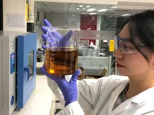 進口關(guān)稅稅率從20%降至10%！海關(guān)稅政調(diào)研為香精香料產(chǎn)業(yè)發(fā)展賦能